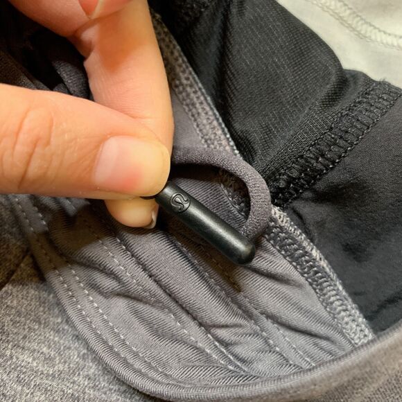 Lululemon Shorts Mens M Medium Grey THE Linerless Training Elastic Waistband - Picture 6 of 13